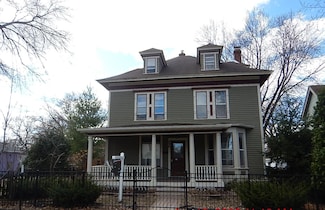 636 Laurel Ave, Saint Paul, MN 55104