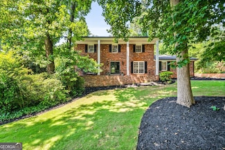 285 Jade Cove Dr, Roswell, GA 30075