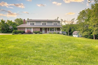 3169 John Gray Rd, Cincinnati, OH 45251