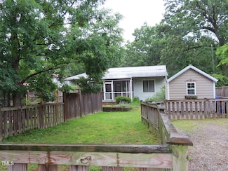 102A Ashe St, Carrboro, NC 27510