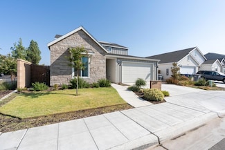 6394 E Ramona Way, Fresno, CA 93727