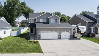3400 Bay Shore Bend SE, Mandan, ND 58554