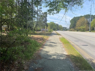 1450 Pamalee Dr, Fayetteville, NC 28303