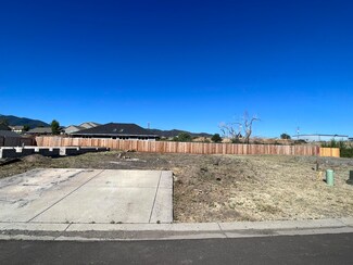 337 Quail Cir, Talent, OR 97540