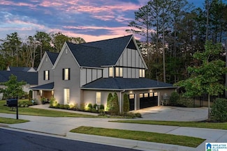 6319 S Clubview Cir, Bessemer, AL 35022