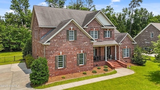 2105 Bloomsbury Rd, Greenville, NC 27858