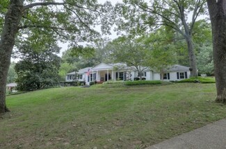 6017 Ashland Dr, Nashville, TN 37215