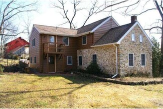 90 Hardt Hill Rd, Bechtelsville, PA 19505