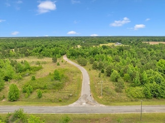 125 Mill Creek Ct, Sylvester, GA 31791