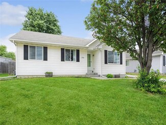 306 W 18th Place, Indianola, IA 50125