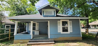 940 W 7th St, Dallas, TX 75208