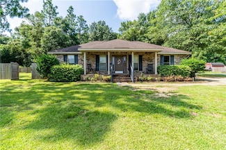 1089 Timber Creek Dr S, Axis, AL 36505