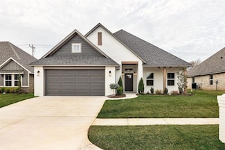 3401 Slate River Dr, Yukon, OK 73099