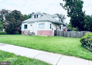 301 Maple Ave, Drexel Hill, PA 19026