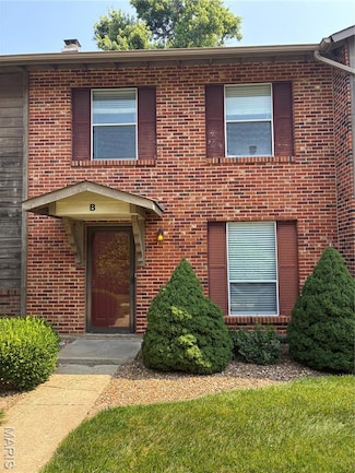 29 Park Charles Blvd S Unit B, Saint Peters, MO 63376