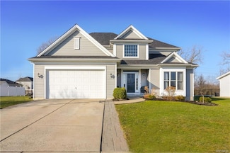 111 Caldwell Dr, West Seneca, NY 14224