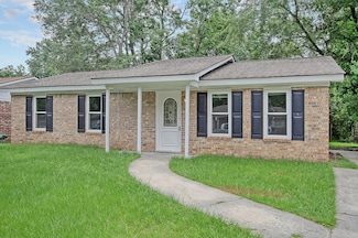 112 Pine Grove Dr, North Charleston, SC 29420
