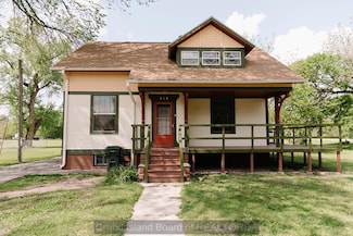 418 Roger Welsch Ave E, Dannebrog, NE 68831