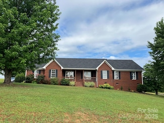 209 N Cassidy Way, Campobello, SC 29322