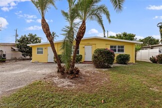 2200 Coronet St, Fort Myers, FL 33907