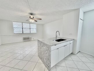 2401 Riverside Dr Unit 512B, Coral Springs, FL 33065
