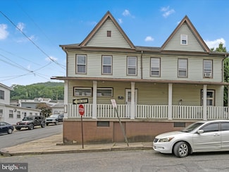 300 Penn St, Tamaqua, PA 18252