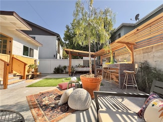 2907 S Ridgeley Dr, Los Angeles, CA 90016