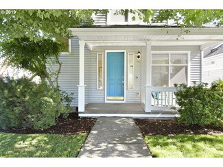 16 SW Wallingford Way, Beaverton, OR 97006