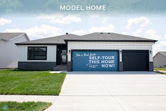 1490 66th Ave S, Fargo, ND 58104