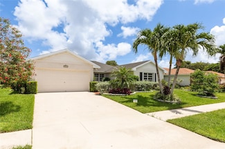 10821 Greentrail Dr S, Boynton Beach, FL 33436