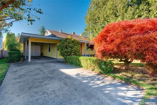 413 13th Ave W, Kirkland, WA 98033
