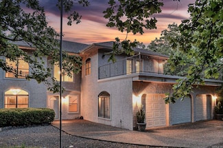 16 Zutano Ln, Hot Springs Village, AR 71909