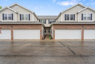 3869 Maple Grove Dr, Madison, WI 53719