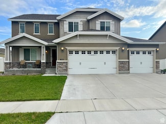 642 W Mulberry St, Stansbury Park, UT 84074