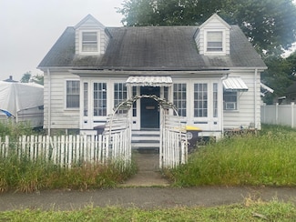 12 Fairlawn Rd, North Weymouth, MA 02191