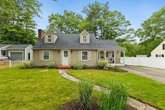 45 S Elm St, West Bridgewater, MA 02379
