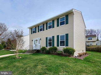 9105 Perryvale Rd, Nottingham, MD 21236