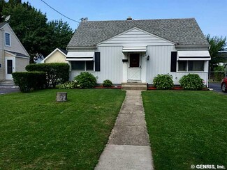 88 Ashwood Dr, Rochester, NY 14609