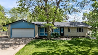 10251 Nightingale St NW, Coon Rapids, MN 55433