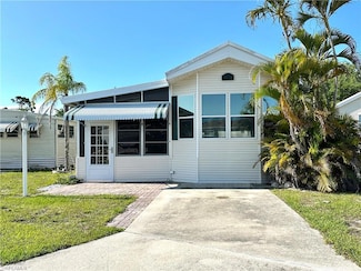4590 Candlestick Ct E, Estero, FL 33928
