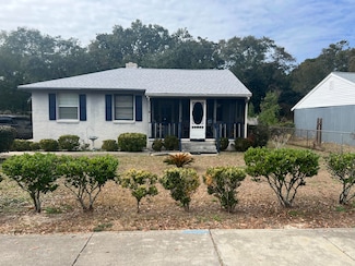 118 Carson Dr SE, Fort Walton Beach, FL 32548