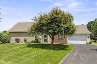 3832 Linden Ave, Saint Paul, MN 55110