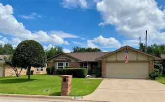 5704 Fireside Dr, Arlington, TX 76016