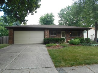 1914 Queensbridge Dr, Columbus, OH 43235