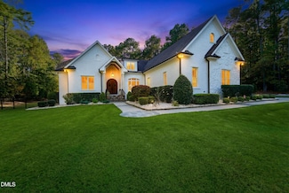 2604 Homestead Forest Rd, Zebulon, NC 27597