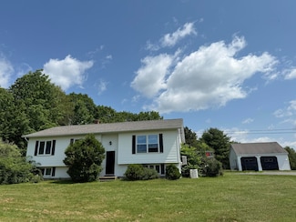12 Grace Snow Dr, Glenburn, ME 04401