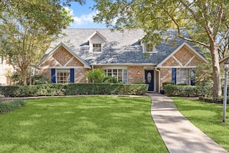 18615 Martinique Dr, Houston, TX 77058