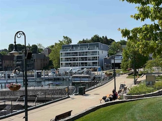 107 Belvedere Ave, Charlevoix, MI 49720
