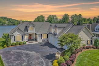 145 Briarwood Ct, Hardy, VA 24101