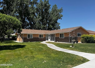 34 Poplar St, Yerington, NV 89447